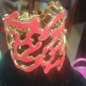 coral hinged bracelet vintage
